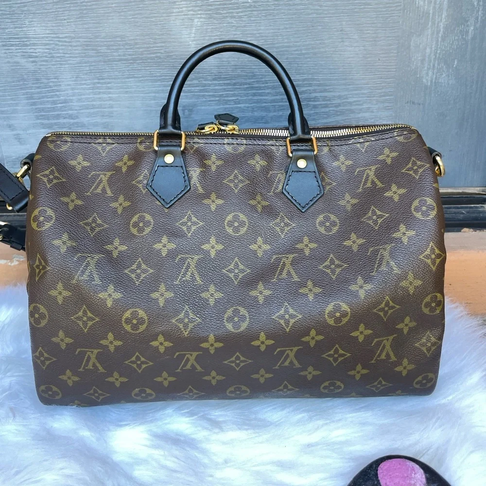 LOUIS VUITTON Speedy 35 Custom Bandoulire - Picture 2 of 15